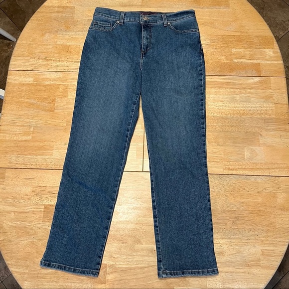 Gloria Vanderbilt “Amanda” Jeans ~ Size - Picture 4 of 6